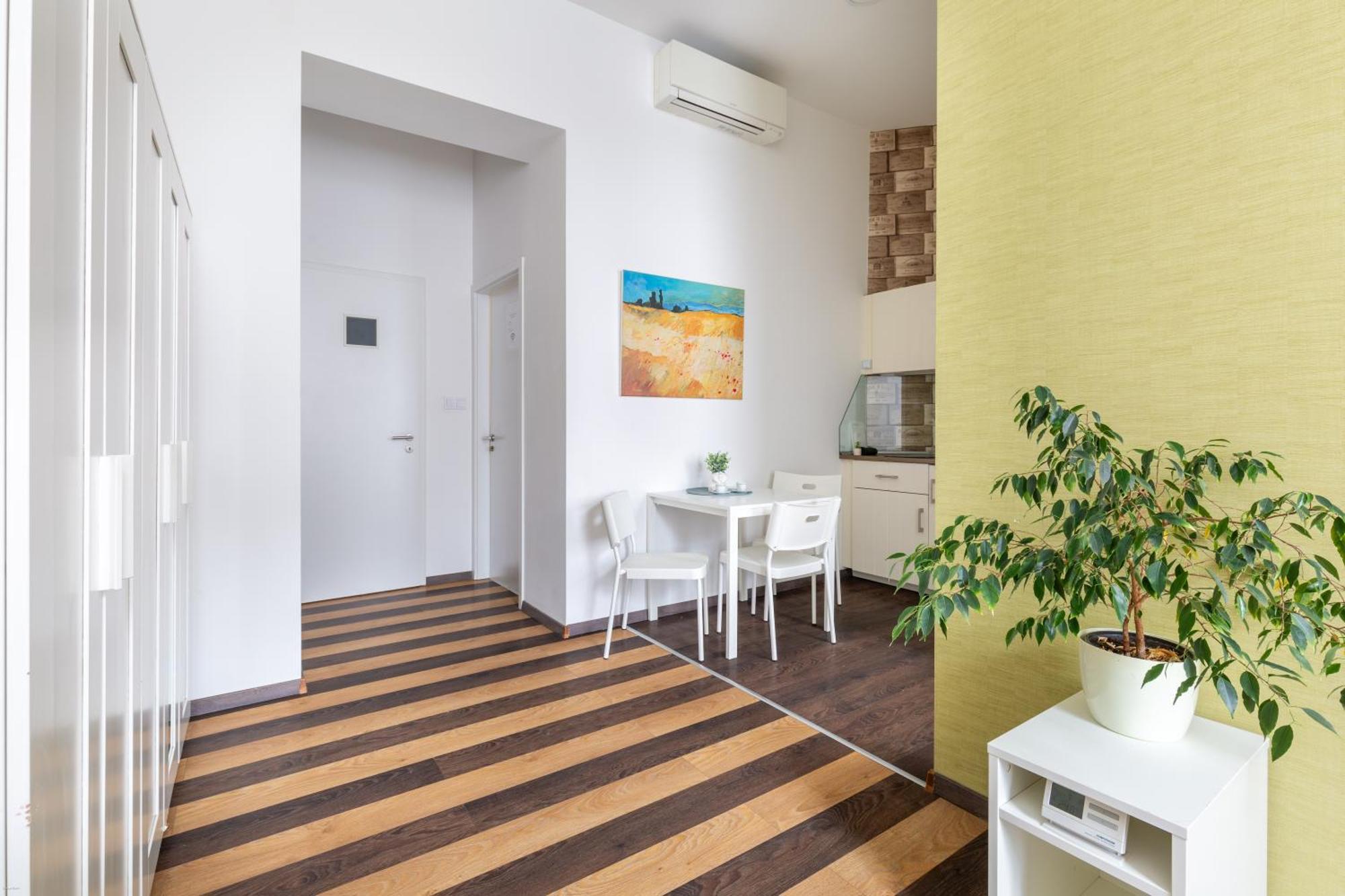 Gde Wesselenyi Triple Appartement